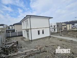 Дом 130м&sup2;, 2-этажный, участок 4 сот.  