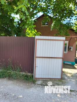 Дом 40м&sup2;, 1-этажный, участок 6 сот.  