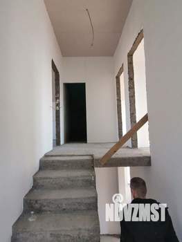 Дом 150м&sup2;, 2-этажный, участок 6 сот.  