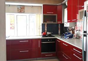 Дом 100м&sup2;, 2-этажный, участок 0 сот.  