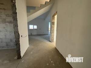 Дом 83м&sup2;, 2-этажный, участок 5 сот.  