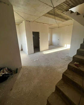 Дом 106м&sup2;, 2-этажный, участок 4 сот.  