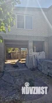 Дом 144м&sup2;, 2-этажный, участок 6 сот.  