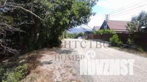 Дом 208м&sup2;, 2-этажный, участок 4 сот.  