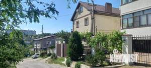 Дом 251м², 3-этажный, участок 4 сот.  