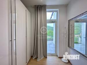 Коттедж 255м², 3-этажный, участок 12 сот.  
