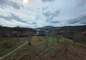 Дом 410м&sup2;, 3-этажный, участок 8 сот.  