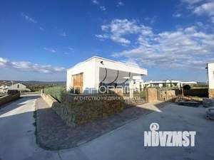 Дом 211м&sup2;, 2-этажный, участок 10 сот.  