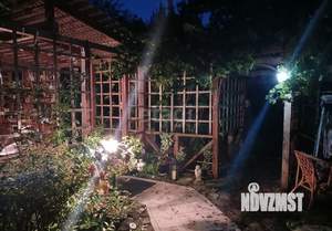 Дом 179м², 2-этажный, участок 11 сот.  