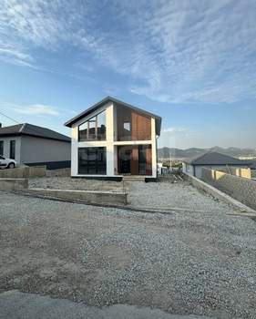 Дом 144м&sup2;, 2-этажный, участок 3 сот.  