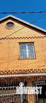 Дом 247м&sup2;, 3-этажный, участок 3 сот.  