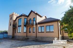 Дом 415м&sup2;, 2-этажный, участок 13 сот.  