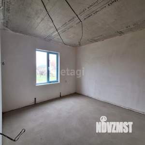 Дом 102м&sup2;, 2-этажный, участок 4 сот.  