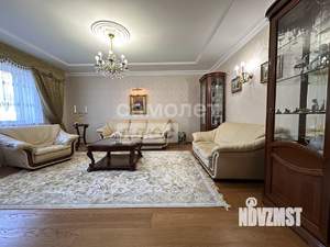 Дом 257м², 3-этажный, участок 21 сот.  