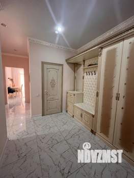 Дом 199м&sup2;, 2-этажный, участок 6 сот.  