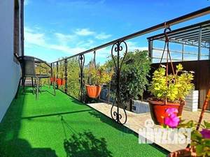 Дом 250м², 2-этажный, участок 6 сот.  