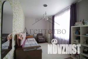 Дом 208м&sup2;, 2-этажный, участок 4 сот.  