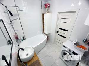 Дом 176м², 2-этажный, участок 5 сот.  