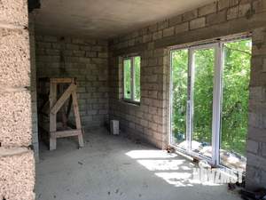 Дом 180м&sup2;, 2-этажный, участок 6 сот.  