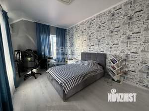 Дом 222м&sup2;, 3-этажный, участок 6 сот.  