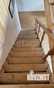 Дом 287м&sup2;, 3-этажный, участок 12 сот.  