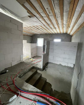 Дом 108м², 2-этажный, участок 5 сот.  