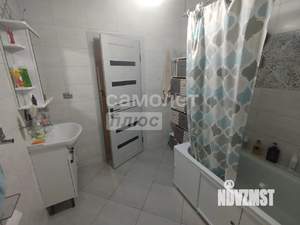 Дом 200м&sup2;, 2-этажный, участок 9 сот.  