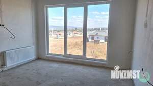 Дом 140м&sup2;, 2-этажный, участок 6 сот.  