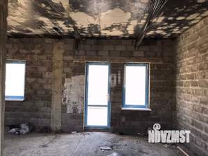 Дом 130м&sup2;, 2-этажный, участок 4 сот.  