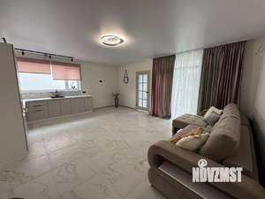 Дом 160м&sup2;, 2-этажный, участок 5 сот.  