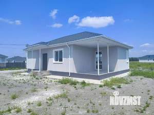 Дом 100м&sup2;, 1-этажный, участок 5 сот.  