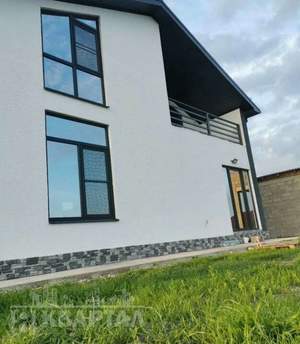 Дом 180м&sup2;, 2-этажный, участок 4 сот.  