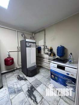 Дом 677м&sup2;, 3-этажный, участок 8 сот.  