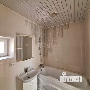 Дом 140м&sup2;, 2-этажный, участок 4 сот.  