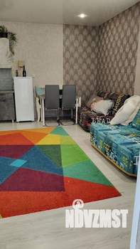 Дом 35м&sup2;, 2-этажный, участок 5 сот.  