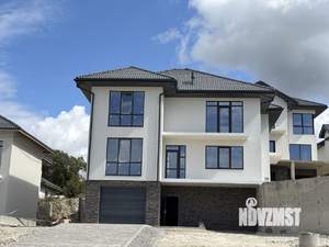 Коттедж 375м&sup2;, 2-этажный, участок 6 сот.  