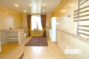 Дом 480м², 2-этажный, участок 18 сот.  
