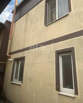 Дом 220м², 2-этажный, участок 5 сот.  