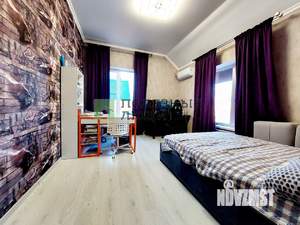 Дом 222м², 3-этажный, участок 6 сот.  