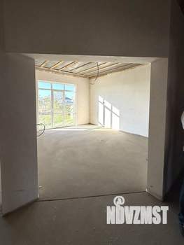 Дом 100м&sup2;, 1-этажный, участок 5 сот.  