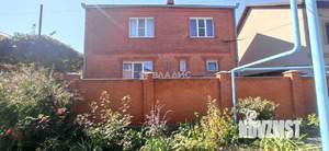 Дом 357м², 3-этажный, участок 6 сот.  