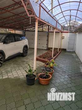 Дом 172м&sup2;, 2-этажный, участок 4 сот.  