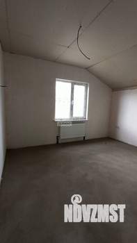 Дом 110м&sup2;, 2-этажный, участок 4 сот.  