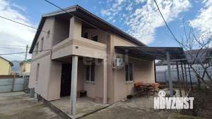 Дом 174м&sup2;, 2-этажный, участок 4 сот.  