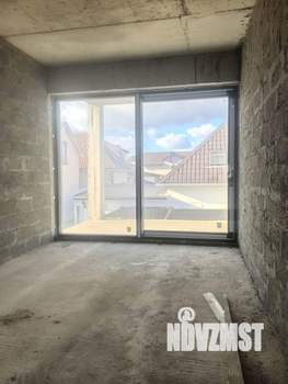 Дом 189м&sup2;, 2-этажный, участок 3 сот.  