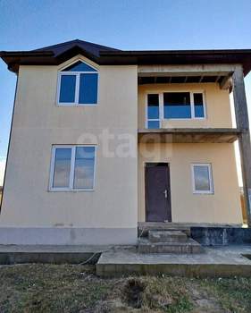 Дом 181м², 2-этажный, участок 6 сот.  