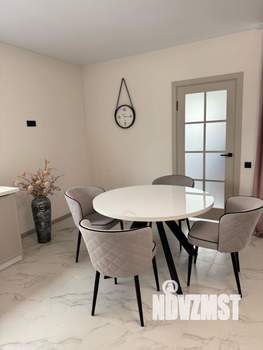 Дом 160м², 2-этажный, участок 5 сот.  