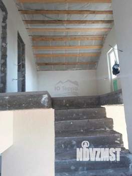 Дом 140м&sup2;, 2-этажный, участок 4 сот.  