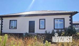 Дом 100м&sup2;, 1-этажный, участок 4 сот.  