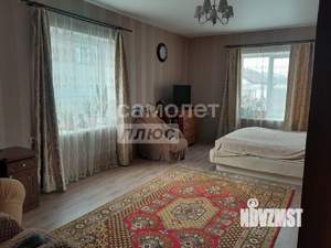 Дом 232м², 2-этажный, участок 7 сот.  